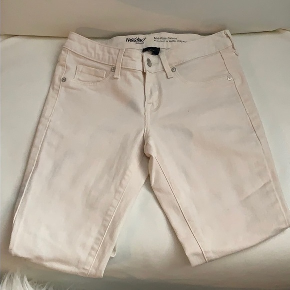 Mossimo Off White Skinny Jeans, Size 0 - Picture 2 of 3